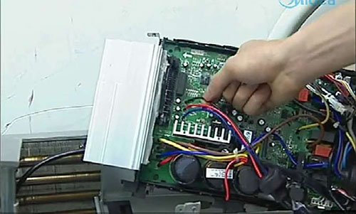 宁安美的空调电话是多少